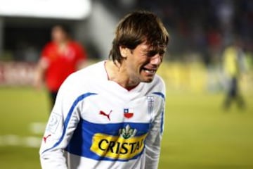 2011. Para muchos hinchas de la UC, el inicio de las últimas frustraciones. Después de ganar 2-0 en la ida, Universidad Católica pierde 4-1 la final de vuelta.