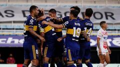 Jugadores de Boca en un partido de la Copa Diego Maradona