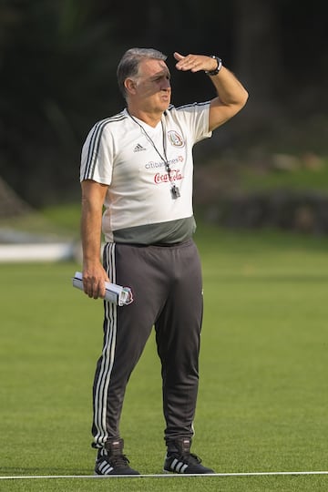 Gerardo Martino dirigió su primer entrenamiento con la Selección Mexicana, lo hizo en la concentración conformada por jugadores de la Liga MX en el CAR.