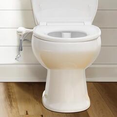 Adiós al papel higiénico: el sucesor que ahorra espacio en el baño y que se instala en solo 10 minutos