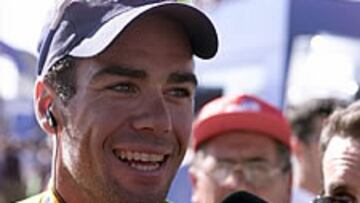 <b>NUEVA ETAPA</B>. Aitor González abandona el Kelme, equipo con el que este año ha conseguido importantes triunfos.