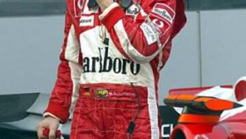 <B>CRÍTICAS. </B>El diario zarandea a Schumacher y a Ferrari.