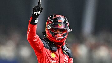 Carlos Sainz (Ferrari SF23). Marina Bay, Singapur. F1 2023.