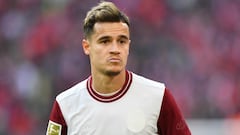 Chelsea favourites for Coutinho, Man Utd lower Pogba price & Barca considering swap