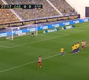 El espectacular gol de tiro libre de Luis Suárez ante Cádiz