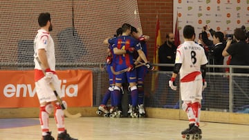 El Bar?a gana su 28? Liga