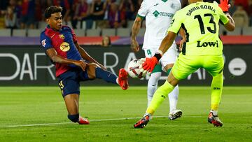 Lamine Yamal y David Soria