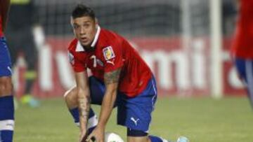 Para la dirigencia cruzada, Bravo pidió mucho dinero.