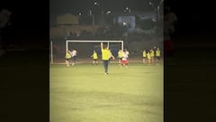 Esto es Alexis Sánchez: jugó un partido con niños y ‘enloqueció’ por esta jugada