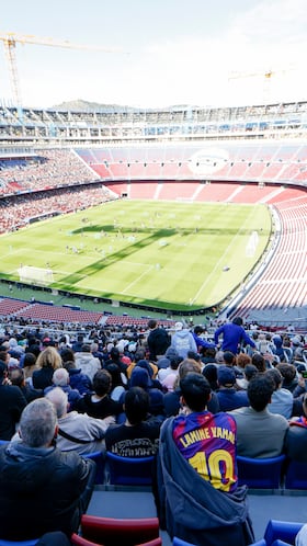 Barcelona continúa de la mano con Spotify