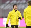 Quién es Mateu Morey, el español del Borussia Dortmund al que las lesiones frenaron en seco