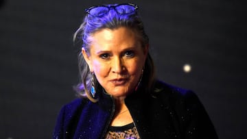 Carrie Fisher en el premiere de "Star Wars: El despertar de la fuerza" en Londres. 16 diciembre, 2015.