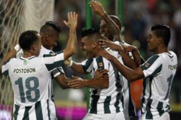 Nacional se quedó con el liderato del torneo tras vencer 3-1 al Medellín con goles de Velásquez, Guerra y Duque.