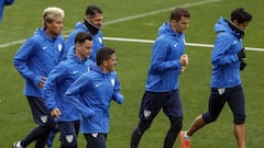 14/03/17  MALAGA  ENTRENAMIENTO 
 de izqda a dcha, fornals , juanpi , pe&ntilde;aranda , demichelis , llorente , rosales , GRUPO 