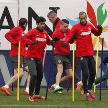 El Vicente Calderón medirá hoy la velocidad del Real Madrid