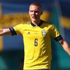 El Sevilla quiere atar al lateral zurdo sueco Augustinsson