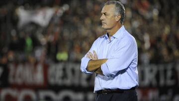 "Voy a ir a Conmebol a pedir explicaciones sobre algunas jugadas contra River"