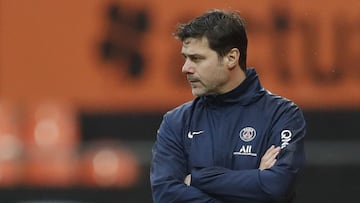 Soccer Football - Ligue 1 - Lorient v Paris St Germain - Stade du Moustoir, Lorient, France - January 31, 2021 Paris St Germain coach Mauricio Pochettino REUTERS/Stephane Mahe