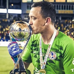 Fans del América desean éxito a Agustín Marchesín en Porto