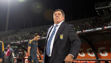 Miguel Herrera arremetió contra el arbitraje