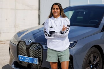 La jugadora mexicana eligió un BMW iX xDrive40 valorado en 87.150 euros.