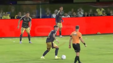 Esta es la asistencia de Carlos Palacios de la que toda Argentina habla: el final es inesperado