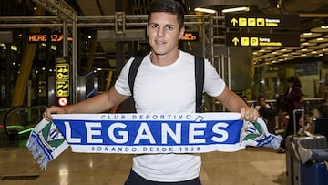 El Leganés confirma el fichaje de Carrillo, del Southampton