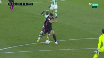 Butragueño: "Ha intervenido el VAR, no ha sido gratuito"