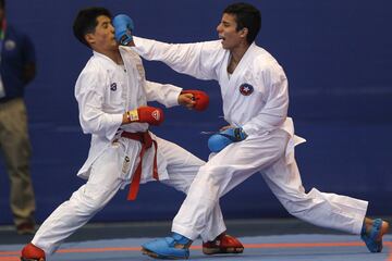 Final Karate menos de 61 kilos, Maximiliano
Flores enfrenta a Francisco Barrios de Uruguay de los II Juegos Suramericanos de la Juventud 2017.