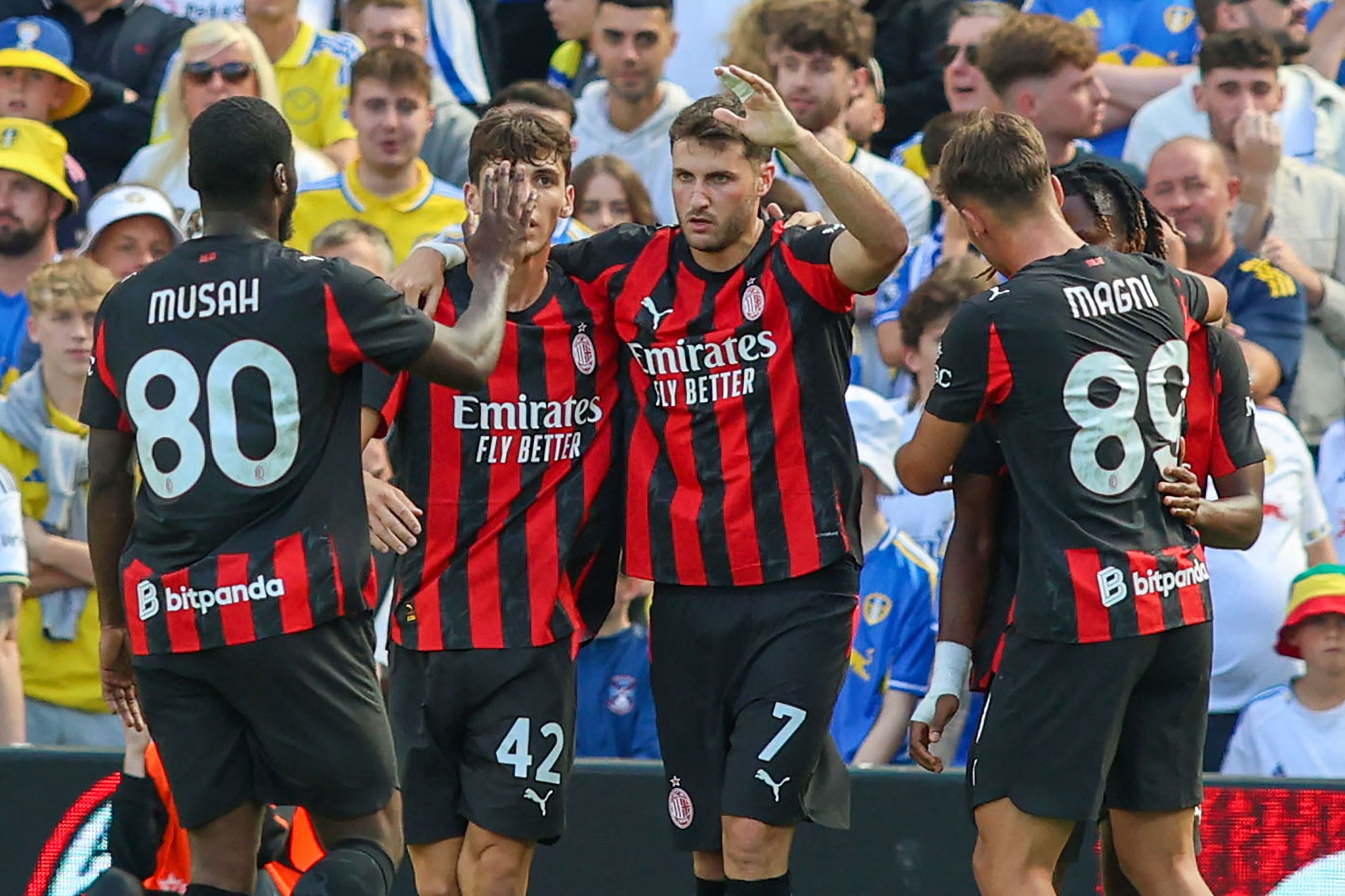Santi estrena un nuevo rol en el Milan