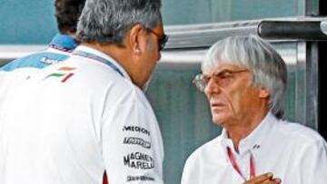 <b>SU JUGUETE PREFERIDO. </b>Bernie maneja la F-1 casi a su antojo.