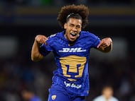 Adalberto Carrasquilla celebrates his goal 2-0 of Pumas during the 4th round match between Pumas UNAM and Santos as part of the Liga BBVA MX, Torneo Clausura 2026 at Olimpico Universitario Stadium, on January 30, 2026 in Mexico City, Mexico.