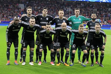 El once inicial del Qarabag. 