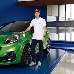 Jan Solans: "De pequeños nos daban biberones de gasolina"