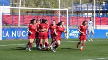 Las jugadoras de la Sub-17 celebran un gol ante Rusia. 