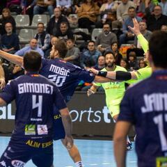 El Barcelona no se expuso en exceso ante el duro Ademar