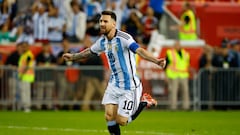 Messi celebra un gol con Argentina.