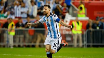 Messi celebra un gol con Argentina.