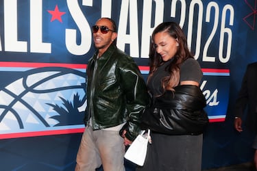 Ludacris, rapero, compositor, productor discográfico, filántropo y actor estadounidense-gabonés, y Eudoxie Mbouguiengue, modelo, filántropa y autora nacida en Gabón.