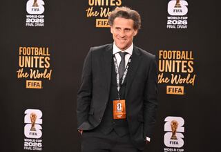 Forlán avisa sobre los problemas internos entre Bielsa y los jugadores