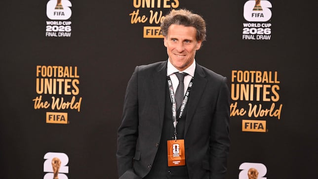 Forlán avisa sobre los problemas internos entre Bielsa y los jugadores