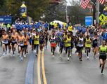 What are the 6 World Marathon Majors? How many runners have completed all six?