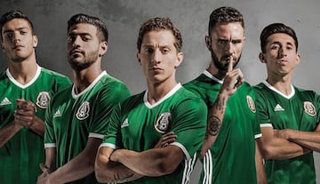 El Tricolor o El Tri es como se le conoce en Mxico a la seleccin. Su organizacin est a cargo de la Federacin Mexicana de Ftbol, la cual est afiliada a la FIFA desde 1929 y es asociacin fundadora de la Concacaf, creada en 1961.