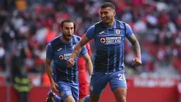 Juan Escobar será baja de Cruz Azul para la próxima jornada
