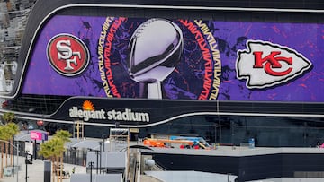 LAS VEGAS, NEVADA - FEBRUARY 01: An exterior view shows an image of the Lombardi Trophy, team logos and signage for Super Bowl LVIII at Allegiant Stadium on February 01, 2024 in Las Vegas, Nevada. The game will be played on February 11, 2024, between the Kansas City Chiefs and the San Francisco 49ers.   Ethan Miller/Getty Images/AFP (Photo by Ethan Miller / GETTY IMAGES NORTH AMERICA / Getty Images via AFP)