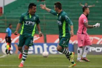 Palestino registra tres victorias consecutivas sobre Wanderers por Torneos Nacionales. Caturros no celebran desde el 18-10-2014, por 1-0 con un penal de Jorge Luna.