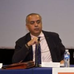 Sáez: "La FIBA no afrontará una lucha de poder con la Euroliga"