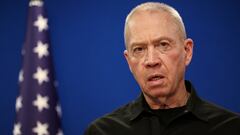 FILE PHOTO: Israeli Defense Minister Yoav Gallant speaks during a joint press conference with U.S. Secretary of Defense Lloyd Austin at Israel's Ministry of Defense in Tel Aviv, Israel December 18, 2023. REUTERS/Violeta Santos Moura/File Photo