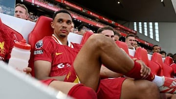 Liverpool explota: ¡°Alexander-Arnold traidor, perdedor, rata...¡±