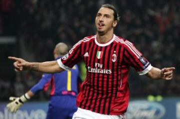 Legó en 2010 procedente del Barcelona. Estuvo hasta el 2012 y anotó 56 goles.